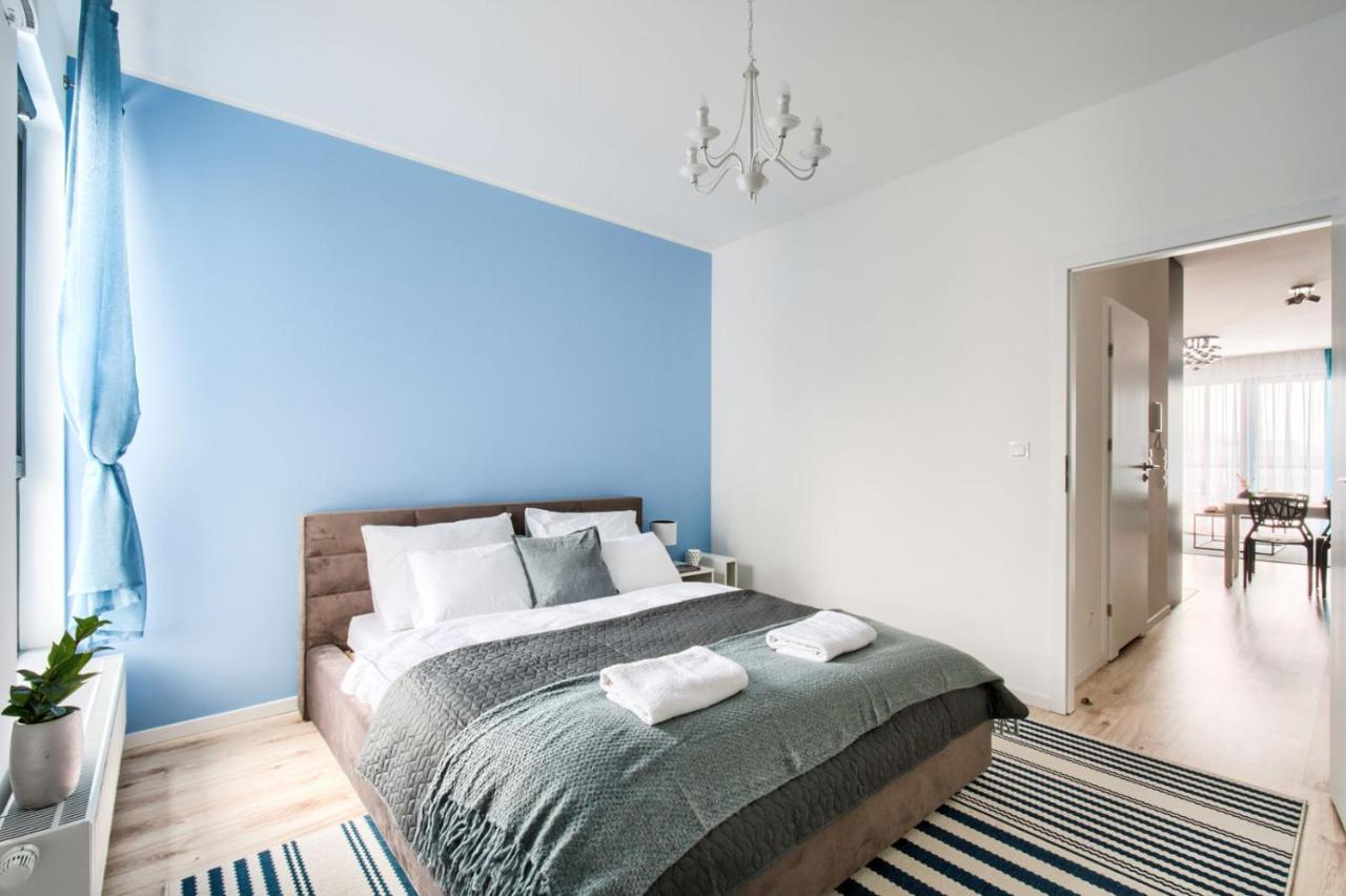 Konstruktorska P&O Serviced Apartments Варшава Екстериор снимка